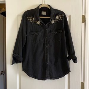 American eagle oversize black denim button up.